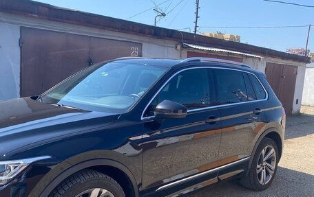 Volkswagen Tiguan II, 2021 год, 4 700 000 рублей, 4 фотография