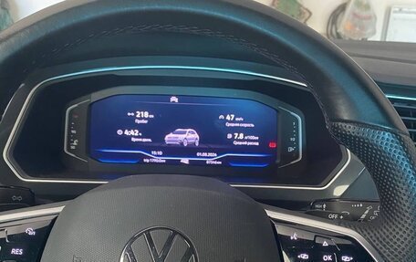 Volkswagen Tiguan II, 2021 год, 4 700 000 рублей, 9 фотография