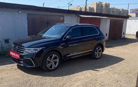 Volkswagen Tiguan II, 2021 год, 4 700 000 рублей, 3 фотография