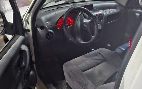 Peugeot Partner II рестайлинг 2, 2006 год, 250 000 рублей, 4 фотография
