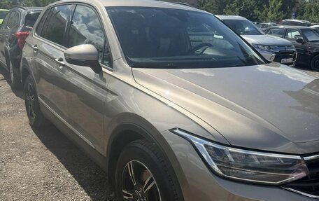 Volkswagen Tiguan II, 2021 год, 2 250 000 рублей, 7 фотография