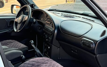 Chevrolet Niva I рестайлинг, 2016 год, 880 000 рублей, 9 фотография