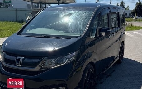 Honda Stepwgn IV, 2017 год, 2 050 000 рублей, 6 фотография