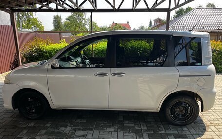 Toyota Sienta I, 2013 год, 890 000 рублей, 4 фотография