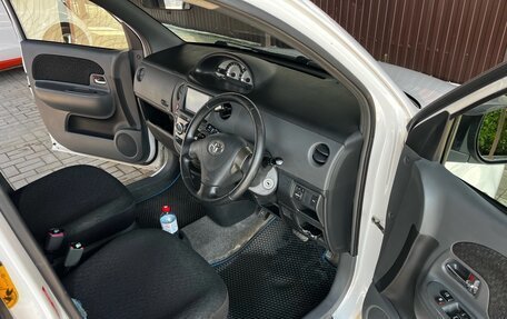 Toyota Sienta I, 2013 год, 890 000 рублей, 8 фотография