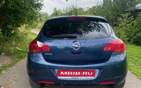 Opel Astra J, 2010 год, 440 000 рублей, 3 фотография