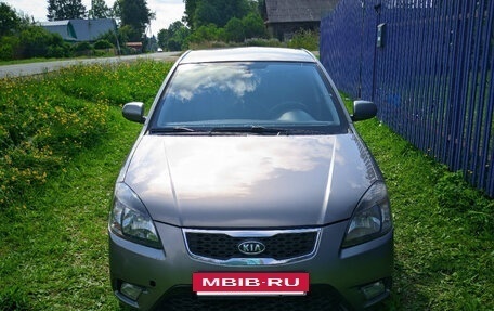 KIA Rio II, 2009 год, 570 000 рублей, 2 фотография
