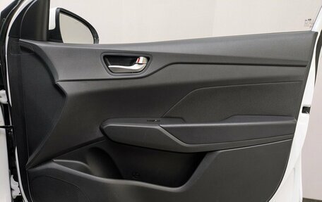 Hyundai Solaris II рестайлинг, 2022 год, 1 595 000 рублей, 5 фотография