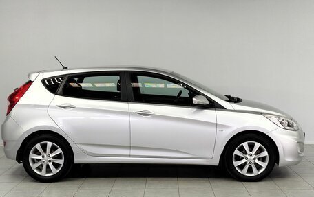 Hyundai Solaris II рестайлинг, 2013 год, 1 070 000 рублей, 4 фотография