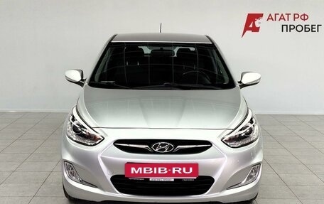 Hyundai Solaris II рестайлинг, 2013 год, 1 070 000 рублей, 2 фотография