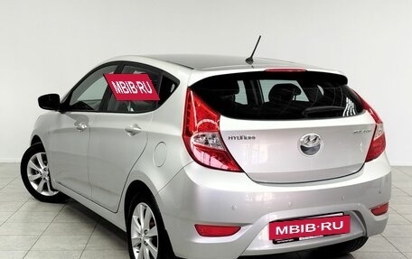 Hyundai Solaris II рестайлинг, 2013 год, 1 070 000 рублей, 7 фотография