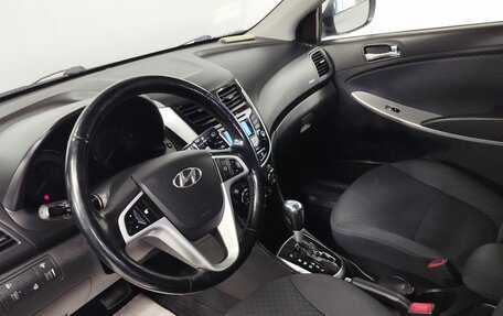 Hyundai Solaris II рестайлинг, 2013 год, 1 070 000 рублей, 19 фотография