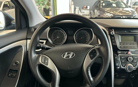 Hyundai i30 II рестайлинг, 2014 год, 957 000 рублей, 7 фотография