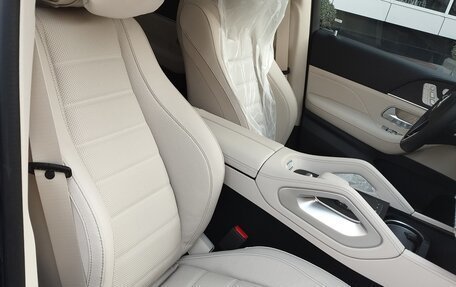 Mercedes-Benz GLE, 2025 год, 16 800 000 рублей, 13 фотография