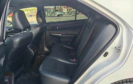 Toyota Camry, 2016 год, 2 350 000 рублей, 18 фотография