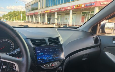 Hyundai Solaris II рестайлинг, 2012 год, 480 000 рублей, 8 фотография