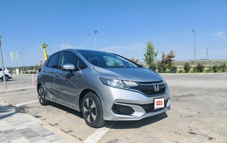 Honda Fit III, 2019 год, 1 490 000 рублей, 2 фотография