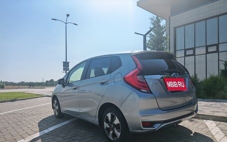 Honda Fit III, 2019 год, 1 490 000 рублей, 4 фотография