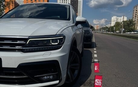 Volkswagen Tiguan II, 2019 год, 3 600 000 рублей, 2 фотография