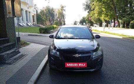 Chevrolet Cruze II, 2013 год, 350 000 рублей, 6 фотография