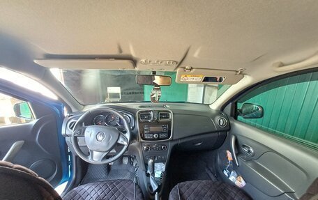 Renault Logan II, 2014 год, 900 000 рублей, 6 фотография