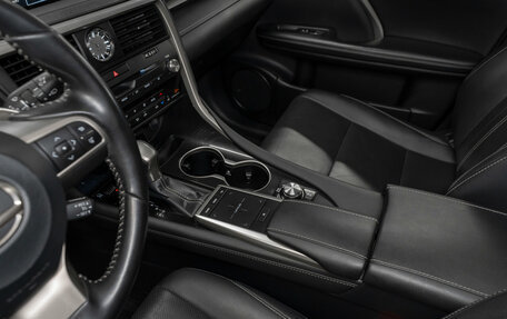 Lexus RX IV рестайлинг, 2019 год, 4 200 000 рублей, 16 фотография