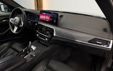 BMW 5 серия, 2020 год, 4 900 000 рублей, 11 фотография