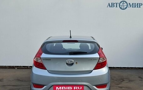 Hyundai Solaris II рестайлинг, 2012 год, 714 000 рублей, 6 фотография