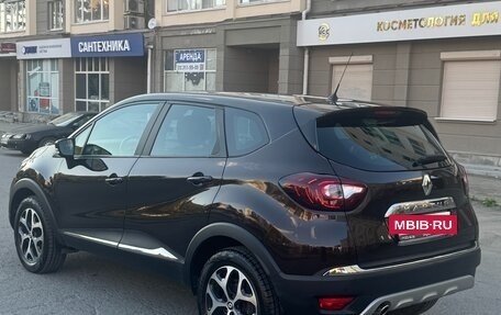 Renault Kaptur I рестайлинг, 2018 год, 1 220 000 рублей, 6 фотография