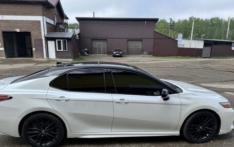 Toyota Camry, 2019 год, 2 500 000 рублей, 3 фотография