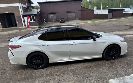 Toyota Camry, 2019 год, 2 500 000 рублей, 9 фотография