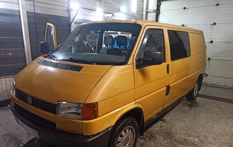 Volkswagen Transporter T4, 1995 год, 330 000 рублей, 1 фотография