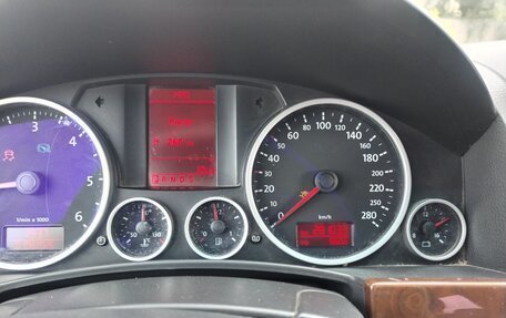 Volkswagen Touareg III, 2007 год, 830 000 рублей, 8 фотография