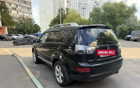Mitsubishi Outlander III рестайлинг 3, 2007 год, 900 000 рублей, 3 фотография