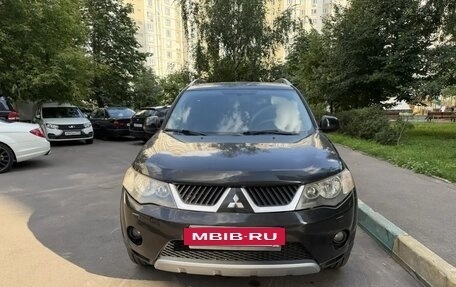 Mitsubishi Outlander III рестайлинг 3, 2007 год, 900 000 рублей, 6 фотография