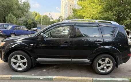 Mitsubishi Outlander III рестайлинг 3, 2007 год, 900 000 рублей, 8 фотография