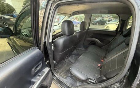 Mitsubishi Outlander III рестайлинг 3, 2007 год, 900 000 рублей, 11 фотография