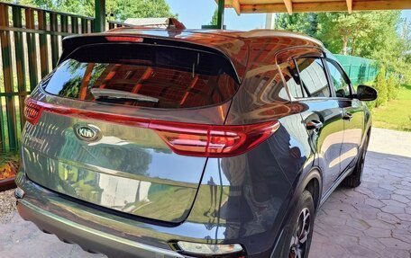 KIA Sportage IV рестайлинг, 2021 год, 2 700 000 рублей, 2 фотография