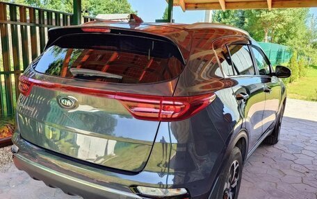 KIA Sportage IV рестайлинг, 2021 год, 2 700 000 рублей, 4 фотография