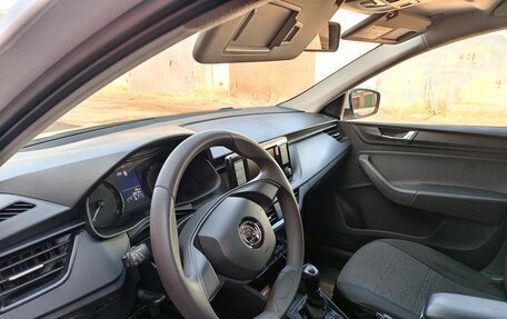 Skoda Rapid II, 2020 год, 1 450 000 рублей, 4 фотография