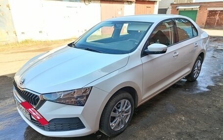 Skoda Rapid II, 2020 год, 1 450 000 рублей, 2 фотография