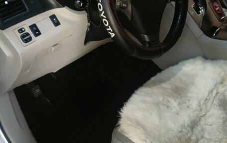 Toyota Venza I, 2011 год, 1 850 000 рублей, 12 фотография