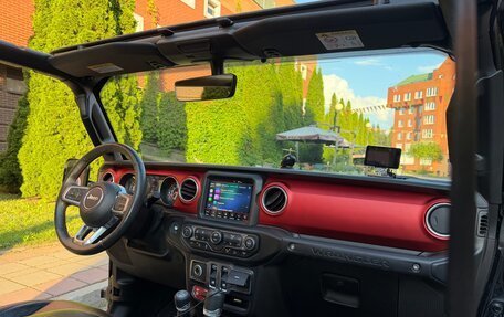Jeep Wrangler, 2019 год, 4 490 000 рублей, 18 фотография