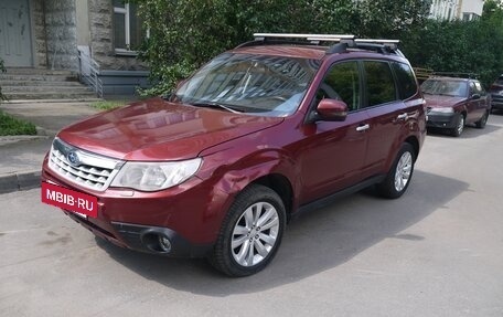 Subaru Forester, 2011 год, 900 000 рублей, 5 фотография