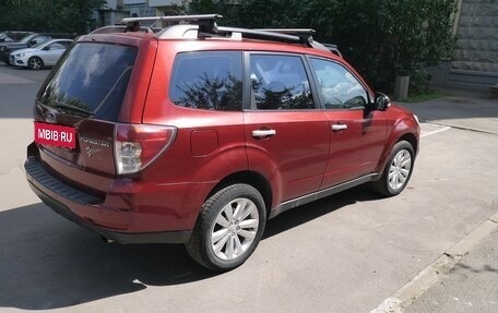 Subaru Forester, 2011 год, 900 000 рублей, 2 фотография