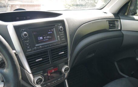 Subaru Forester, 2011 год, 900 000 рублей, 7 фотография