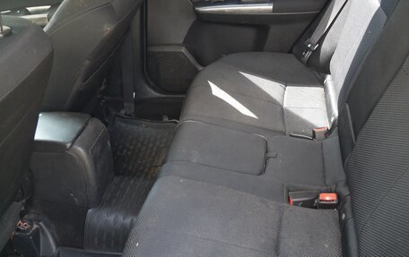 Subaru Forester, 2011 год, 900 000 рублей, 10 фотография