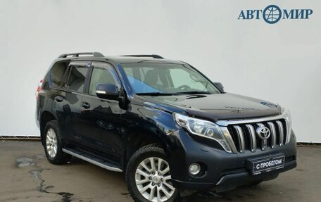 Toyota Land Cruiser Prado 150 рестайлинг 2, 2016 год, 4 000 000 рублей, 3 фотография