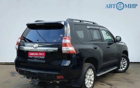 Toyota Land Cruiser Prado 150 рестайлинг 2, 2016 год, 4 000 000 рублей, 8 фотография