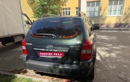 Hyundai Tucson III, 2008 год, 800 000 рублей, 4 фотография